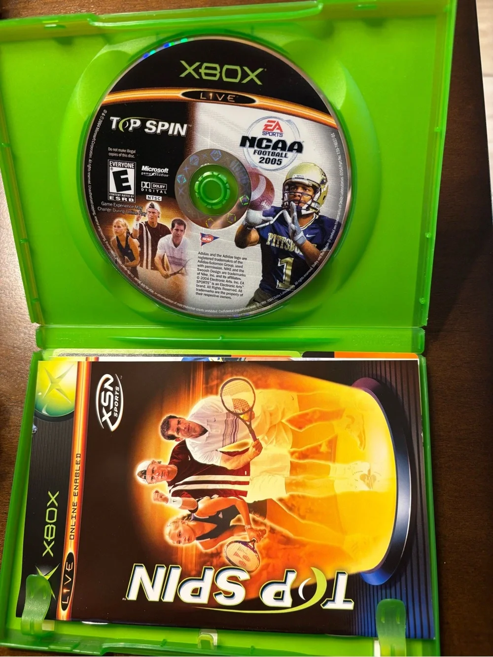 EA SPORTS NCAA Football 2005 Xbox Game - Green Case